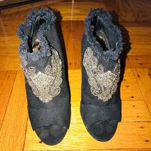 Betsy Johnson Booties